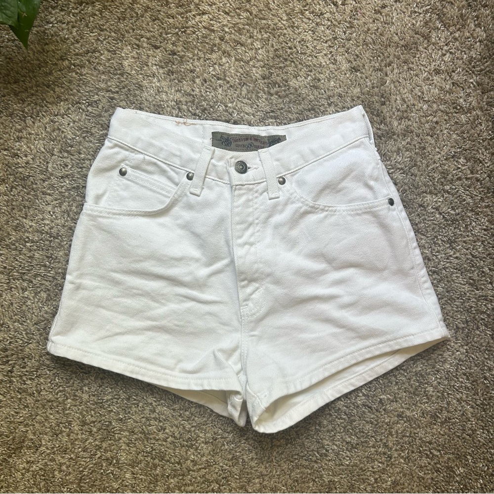 High-Waist White Denim Women’s Shorts - Picture 5 of 12
